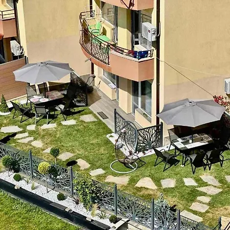 дани и мони Apartamento